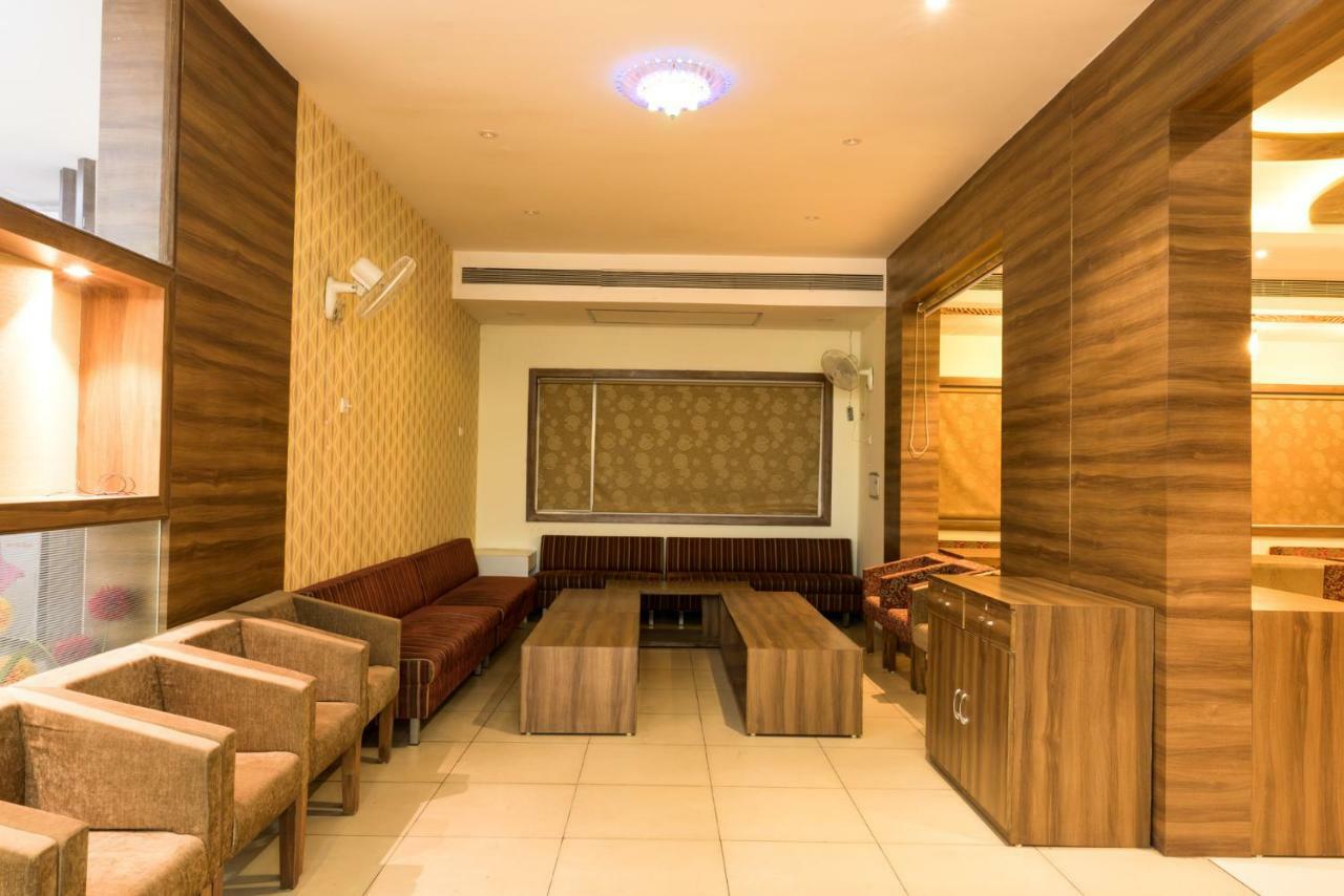 Hotel Drishti,Bhópál Exteriér fotografie
